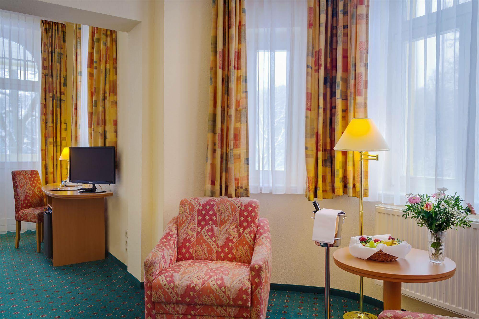 Ferien Hotel Villa Suedharz Sülzhayn Kültér fotó